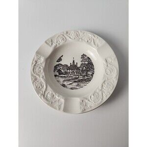 Wedgwood Ashtray Governor Palace Williamsburg VA England Ironstone Vintage